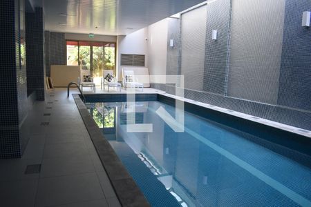 Apartamento para alugar com 212m², 1 quarto e 1 vagaÁrea comum - Piscina