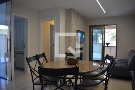 Sala de apartamento para alugar com 1 quarto, 212m² em Batel, Curitiba