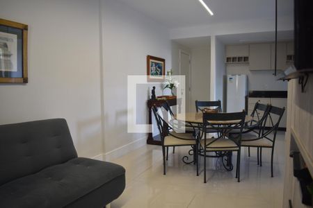 Sala de apartamento para alugar com 1 quarto, 212m² em Batel, Curitiba