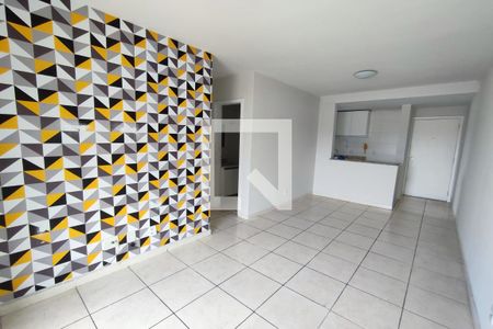 Sala de apartamento à venda com 3 quartos, 70m² em Taquara, Rio de Janeiro