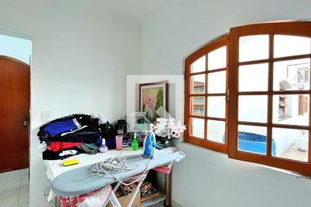 Casa para alugar com 278m², 3 quartos e 6 vagasQuarto de Serviço