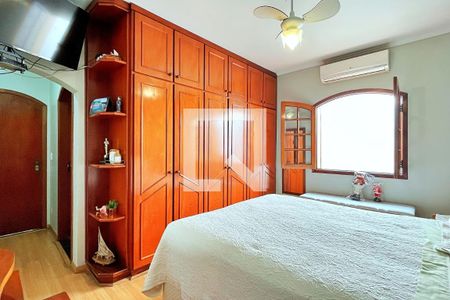 Casa para alugar com 278m², 3 quartos e 6 vagasSuíte