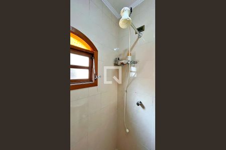 Casa para alugar com 278m², 3 quartos e 6 vagasBanheiro de serviço