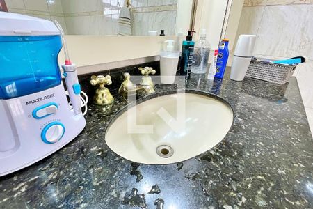 Casa para alugar com 278m², 3 quartos e 6 vagasBanheiro da Suíte