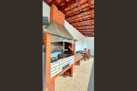 Casa para alugar com 278m², 3 quartos e 6 vagasChurrasqueira