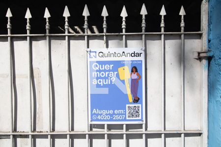 Casa à venda com 90m², 2 quartos e 2 vagas Casa à venda com 90m², 2 quartos e 2 vagasPlaquinha