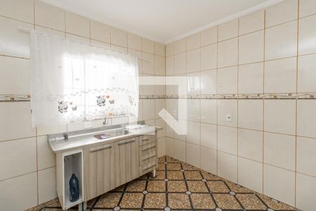 Casa à venda com 90m², 2 quartos e 2 vagas Casa à venda com 90m², 2 quartos e 2 vagasCozinha