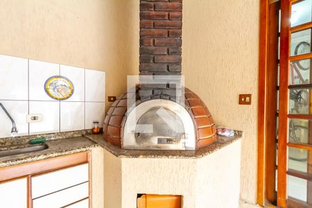 Casa à venda com 240m², 3 quartos e 4 vagasChurrasqueira