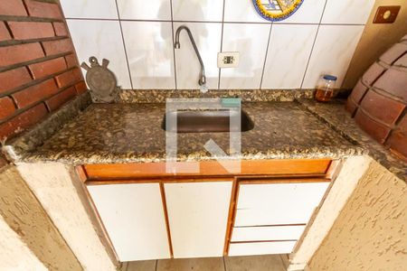 Casa à venda com 240m², 3 quartos e 4 vagasChurrasqueira