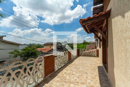 Casa à venda com 240m², 3 quartos e 4 vagasVaranda do Escritório