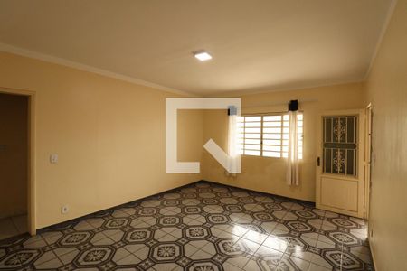 Sala de casa para alugar com 4 quartos, 400m² em Trindade, São Gonçalo