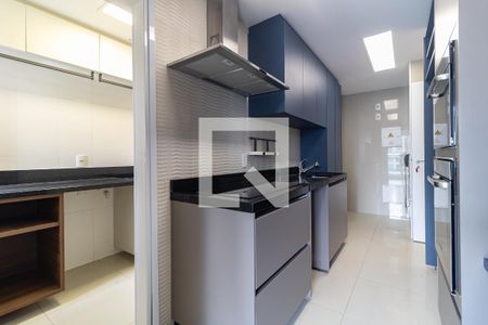 Apartamento para alugar com 106m², 2 quartos e 2 vagasCozinha