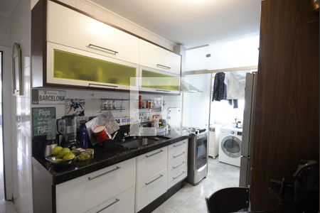 Apartamento à venda com 110m², 2 quartos e 2 vagasCozinha