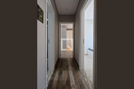 Apartamento para alugar com 84m², 3 quartos e 2 vagasCorredor para os Quartos e Banheiro