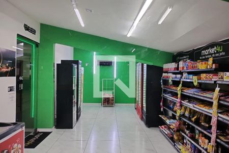 Apartamento para alugar com 84m², 3 quartos e 2 vagas Apartamento para alugar com 84m², 3 quartos e 2 vagasÁrea Comum - Mercado Interno