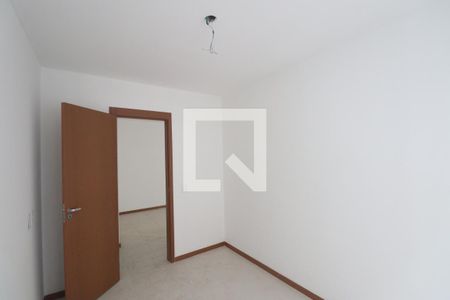 Quarto 1 de apartamento para alugar com 3 quartos, 76m² em Mutondo, São Gonçalo
