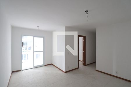 Sala de apartamento para alugar com 3 quartos, 76m² em Mutondo, São Gonçalo
