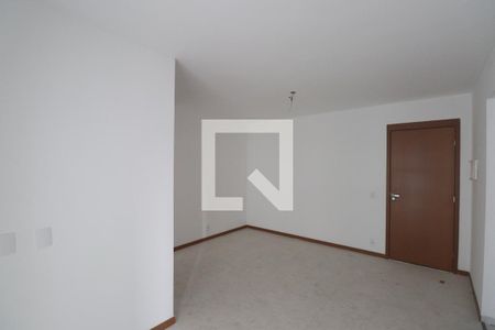 Sala de apartamento para alugar com 3 quartos, 76m² em Mutondo, São Gonçalo