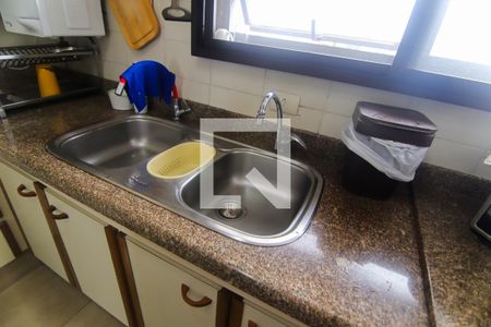 Apartamento para alugar com 145m², 3 quartos e 2 vagasCozinha