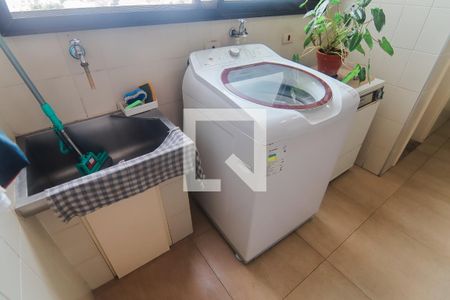 Apartamento para alugar com 145m², 3 quartos e 2 vagasÁrea de Serviço