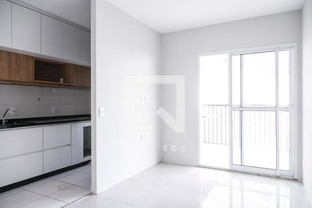 Sala de apartamento para alugar com 2 quartos, 65m² em Vila Cordeiro, São Paulo