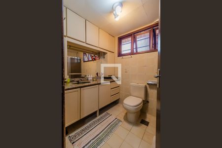 Casa à venda com 330m², 3 quartos e 4 vagas Casa à venda com 330m², 3 quartos e 4 vagasBanheiro