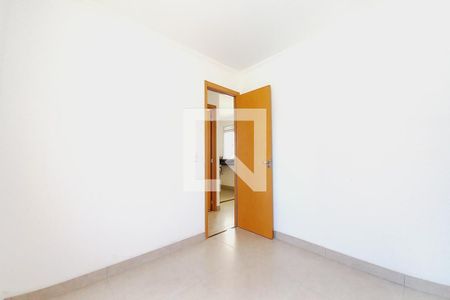 Quarto 1  de apartamento à venda com 2 quartos, 45m² em Jardim Esmeraldina, Campinas