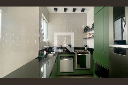 Cozinha de apartamento para alugar com 2 quartos, 60m² em Buritis, Belo Horizonte