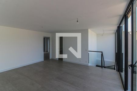 Apartamento à venda com 337m², 4 quartos e 2 vagas Apartamento à venda com 337m², 4 quartos e 2 vagasÁrea comum - Salão