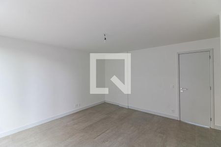 Apartamento à venda com 337m², 4 quartos e 2 vagas Apartamento à venda com 337m², 4 quartos e 2 vagasSuíte 1