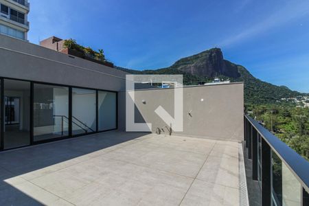 Apartamento à venda com 337m², 4 quartos e 2 vagas Apartamento à venda com 337m², 4 quartos e 2 vagasTerraço