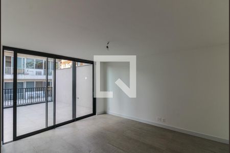 Apartamento à venda com 337m², 4 quartos e 2 vagas Apartamento à venda com 337m², 4 quartos e 2 vagasSuíte 1