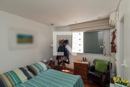 Apartamento à venda com 236m², 4 quartos e 3 vagasQuarto 3 - Suíte