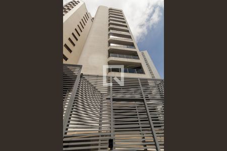 Apartamento à venda com 236m², 4 quartos e 3 vagasFachada