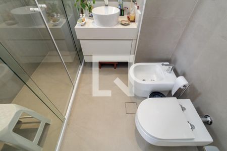 Apartamento à venda com 236m², 4 quartos e 3 vagasBanheiro 3 - Suíte