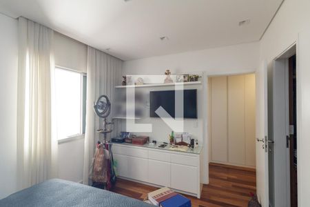 Apartamento à venda com 236m², 4 quartos e 3 vagasQuarto 1 - Suíte
