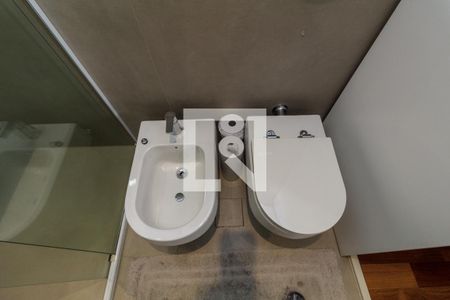 Apartamento à venda com 236m², 4 quartos e 3 vagasBanheiro 1 - Suíte