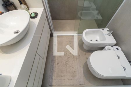 Apartamento à venda com 236m², 4 quartos e 3 vagasBanheiro 1 - Suíte