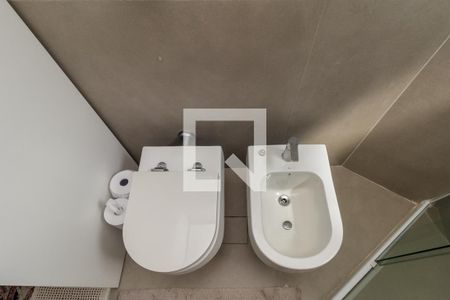 Apartamento à venda com 236m², 4 quartos e 3 vagasBanheiro 2 - Suíte