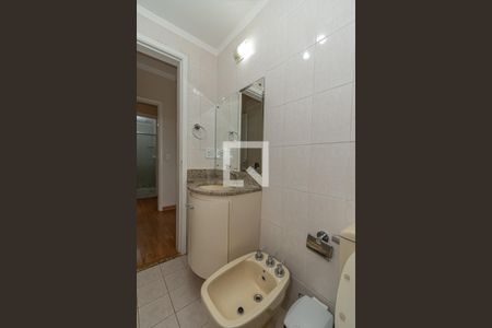 Banheiro da Suíte  de apartamento à venda com 2 quartos, 66m² em Vila Industrial, Campinas