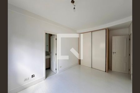 Apartamento à venda com 340m², 2 quartos e 4 vagasSuíte 1