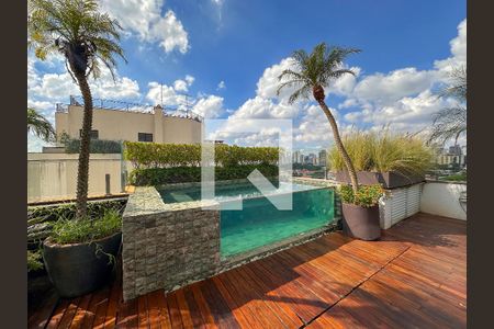 Apartamento à venda com 340m², 2 quartos e 4 vagasPiscina