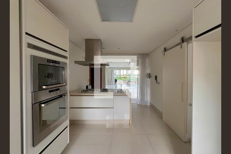 Apartamento à venda com 340m², 2 quartos e 4 vagasCozinha