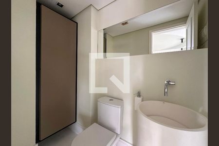 Apartamento à venda com 340m², 2 quartos e 4 vagasLavabo Superior