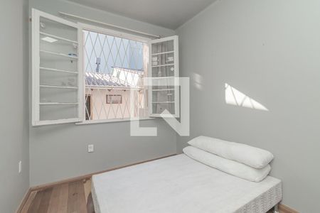 Casa à venda com 80m², 2 quartos e 2 vagas Casa à venda com 80m², 2 quartos e 2 vagasQuarto 2