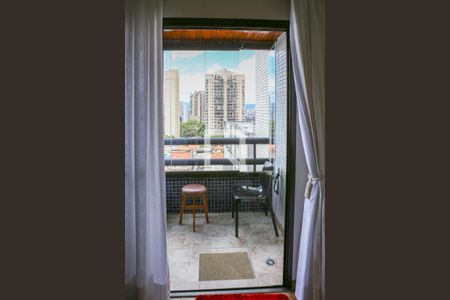 Vista da Sala de apartamento para alugar com 3 quartos, 98m² em Vila Romana, São Paulo