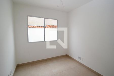 Sala de apartamento à venda com 2 quartos, 48m² em Santa Efigênia, Belo Horizonte