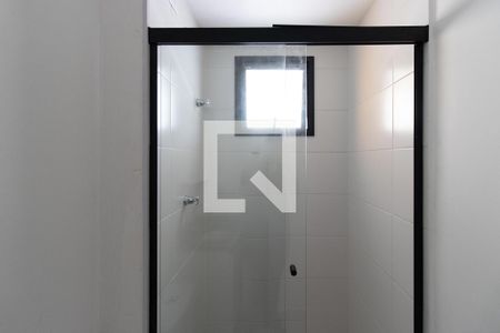 Banheiro de apartamento para alugar com 1 quarto, 35m² em Vila Maria Alta, São Paulo