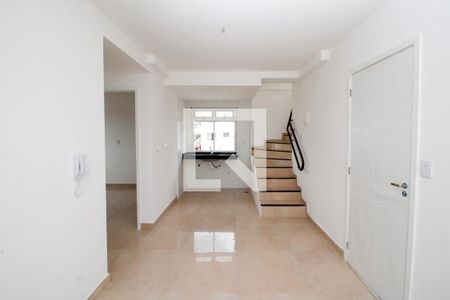 Sala/Cozinha de apartamento para alugar com 2 quartos, 96m² em Santa Efigênia, Belo Horizonte