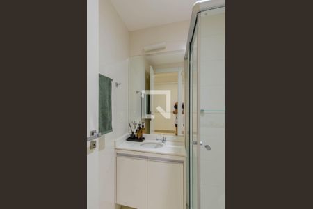 Banheiro de kitnet/studio para alugar com 1 quarto, 34m² em Vila Mariana, São Paulo